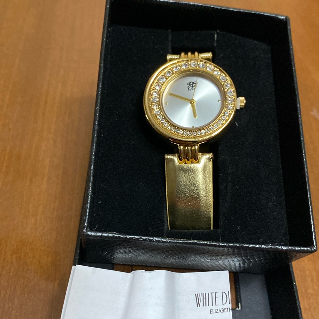 White Diamonds Watch Elizabeth Taylor New